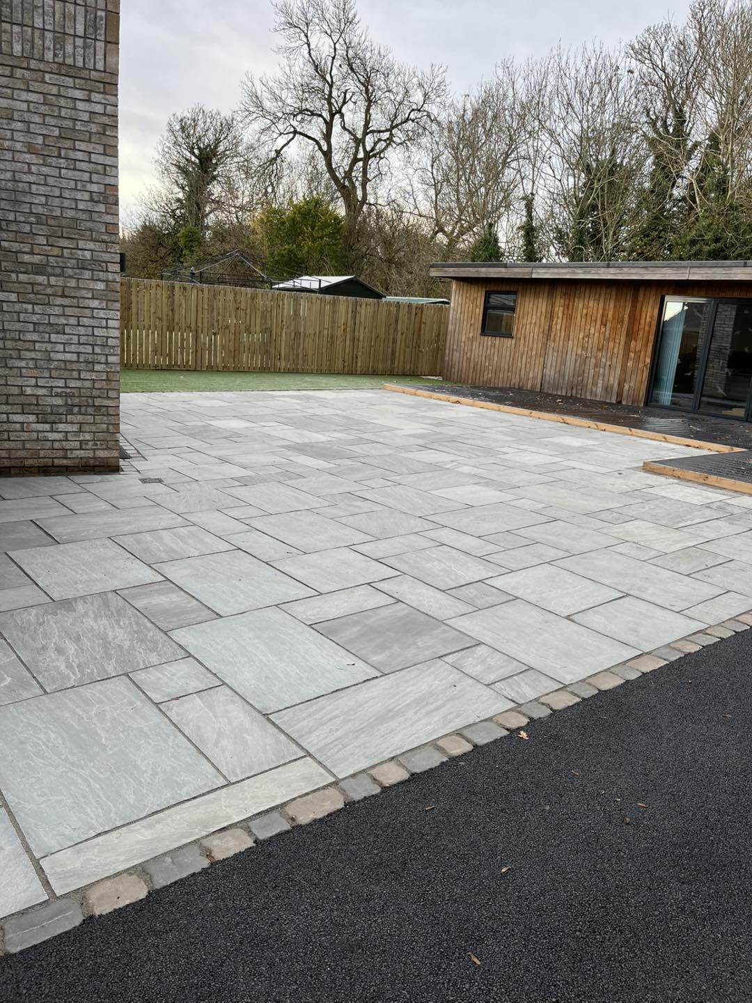 487506912_1080800347424568_2886116228234673466_n