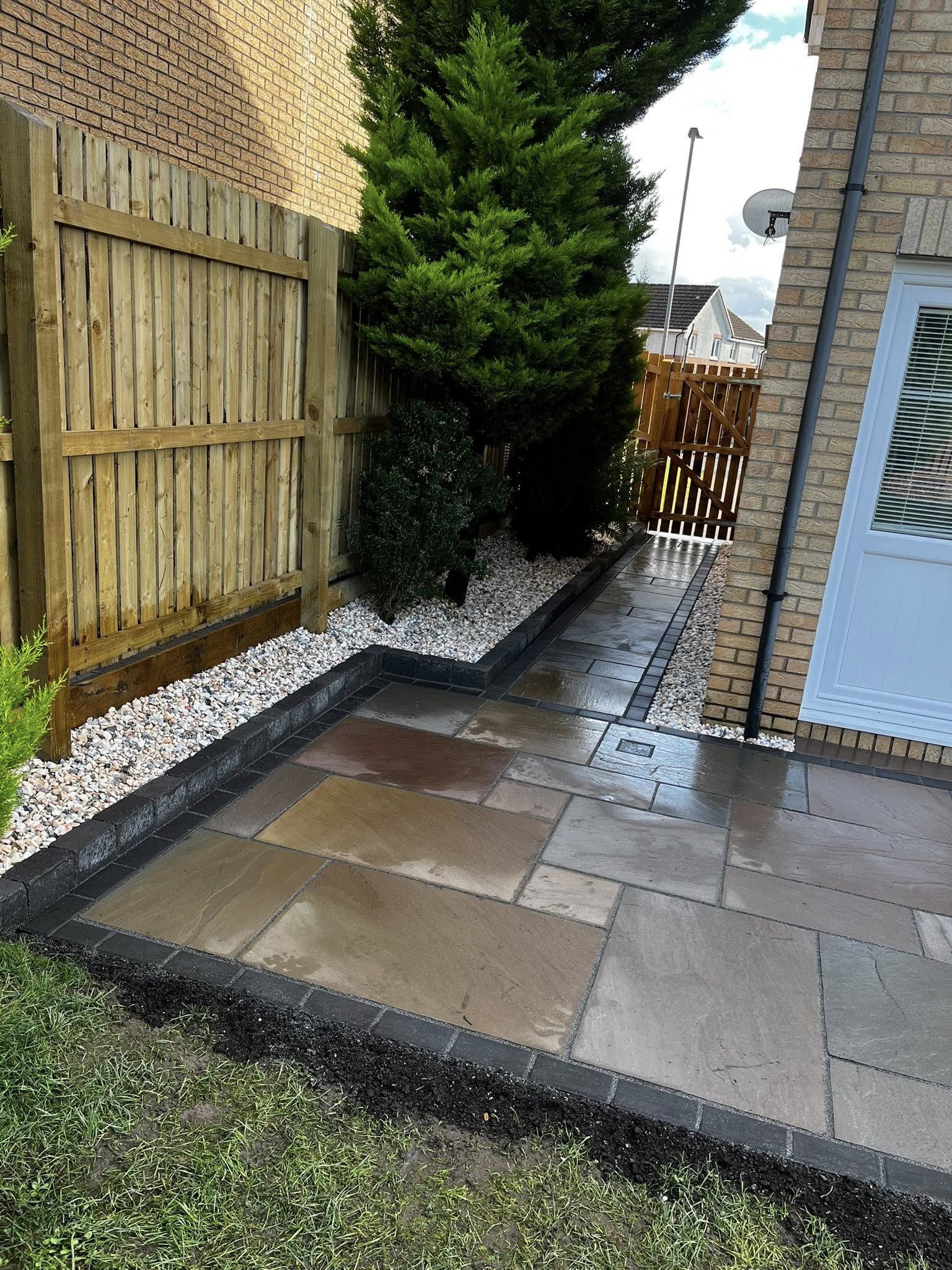 571668585_1248302640674337_3522890718139889516_n (1)