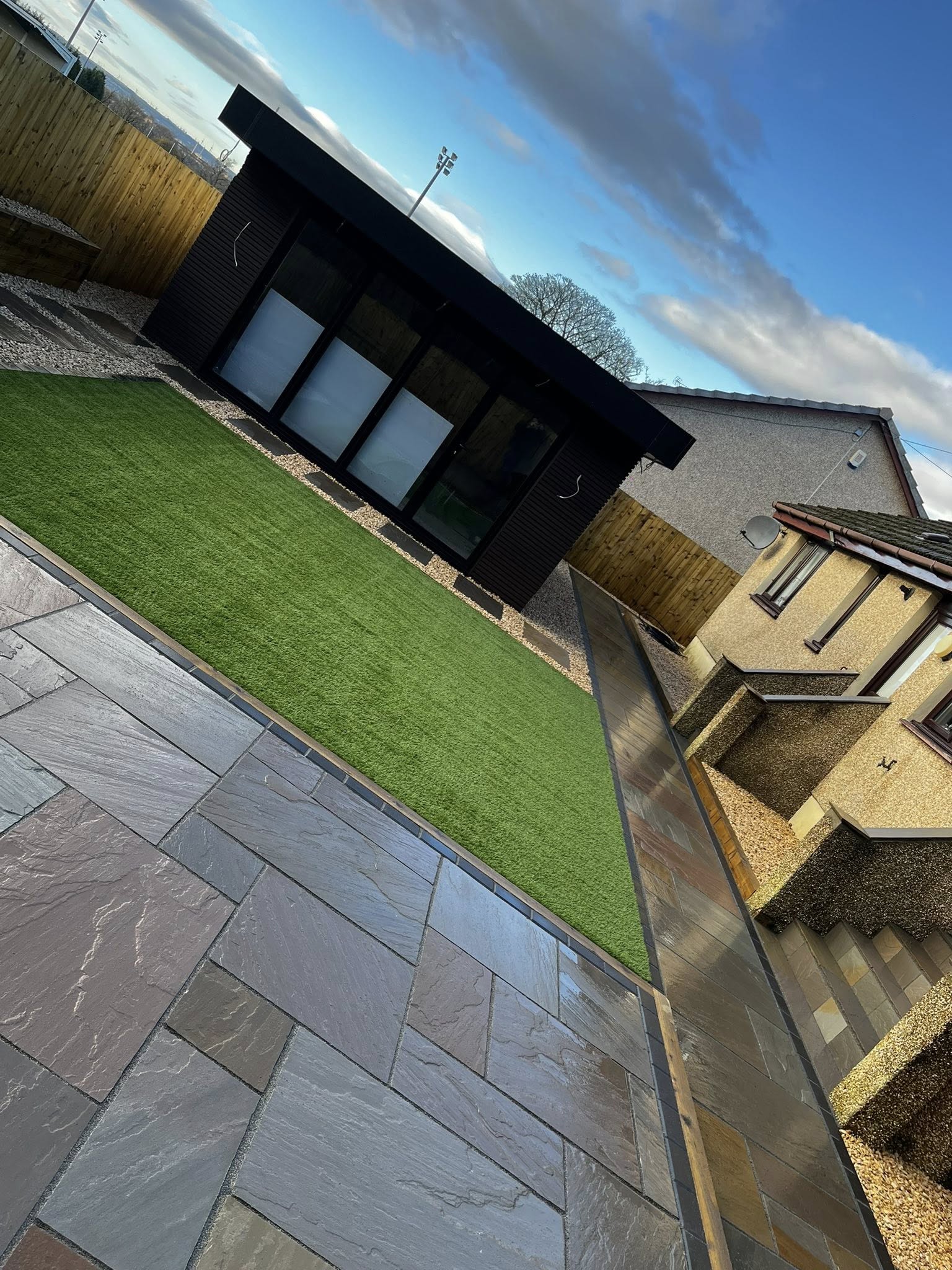 597390460_1293112792859988_9029969015260740952_n